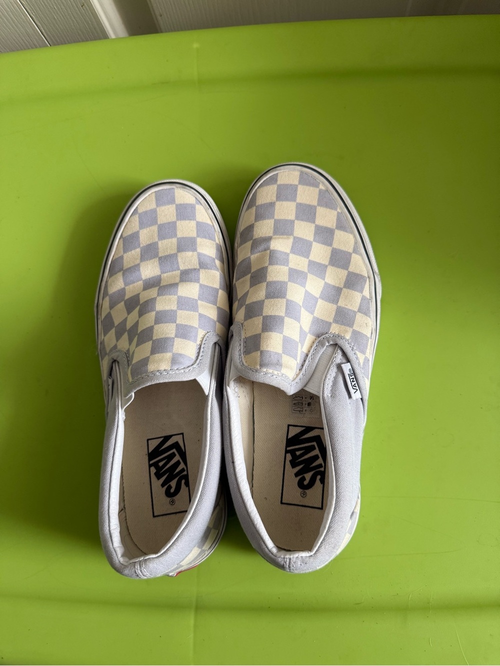 Vans Women Checkerboard Slip-On Shoes - White & Light Gray